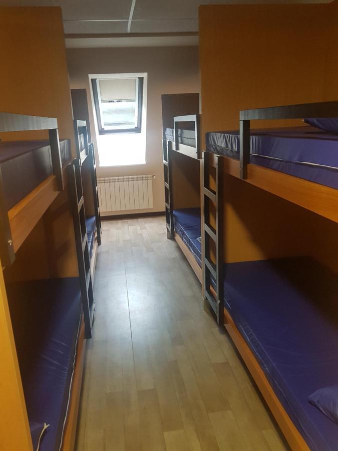 Albergue Pineiral Fonsagrada A Fonsagrada Eksteriør billede